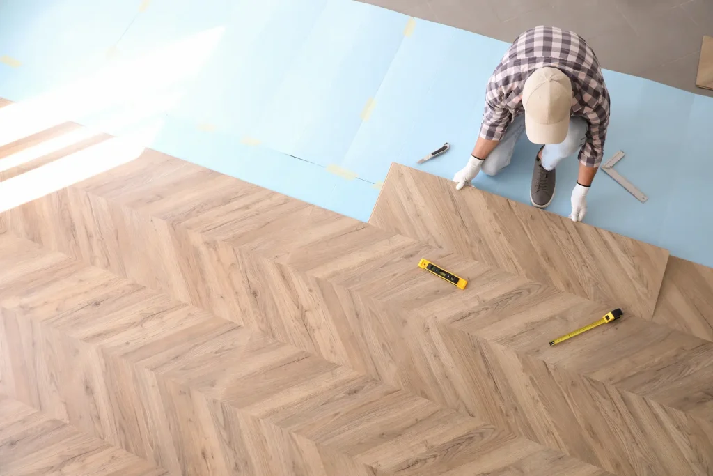 sens pose parquet pièce rectangulaire
